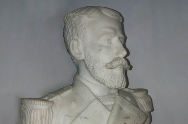 Una muy evidente conjura.